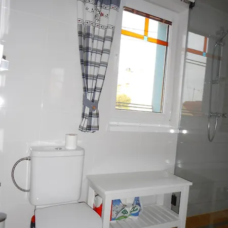 Pod Vezi *